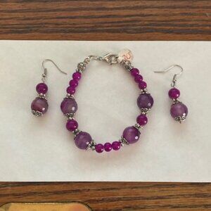 Pretty Purple Bracelet / Earring Set !